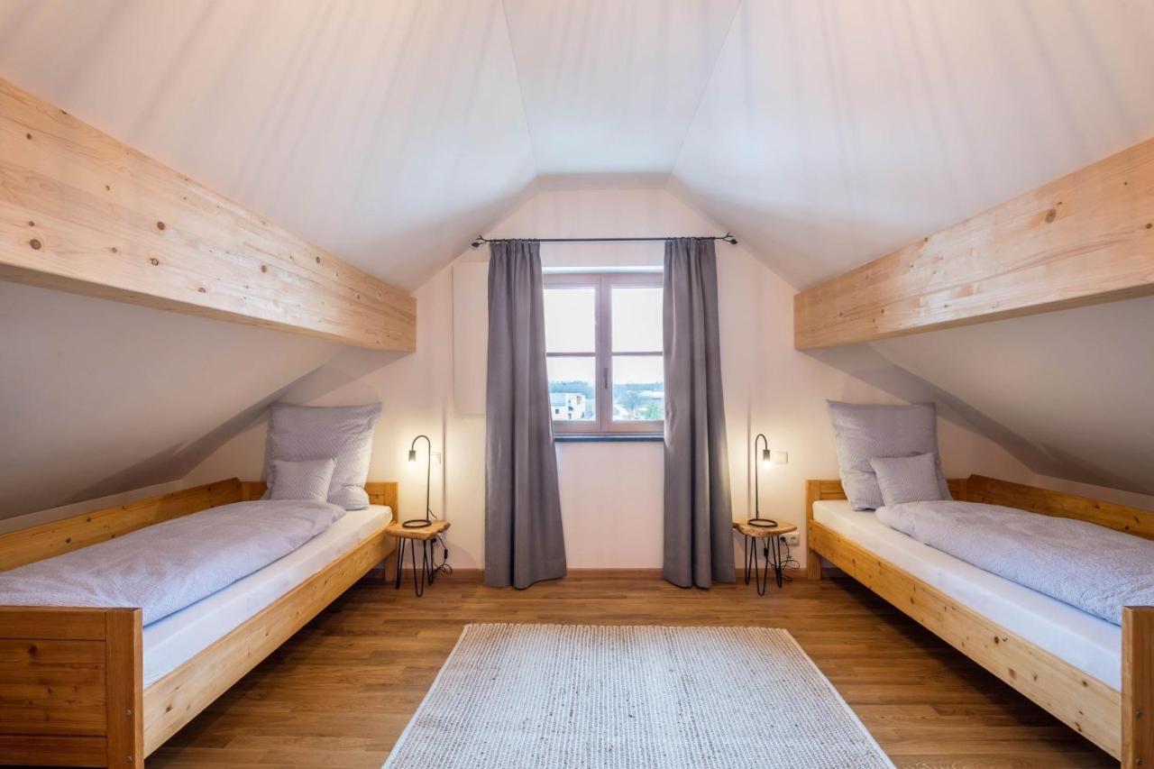 Schloeglhof Villa Gilching Eksteriør bilde